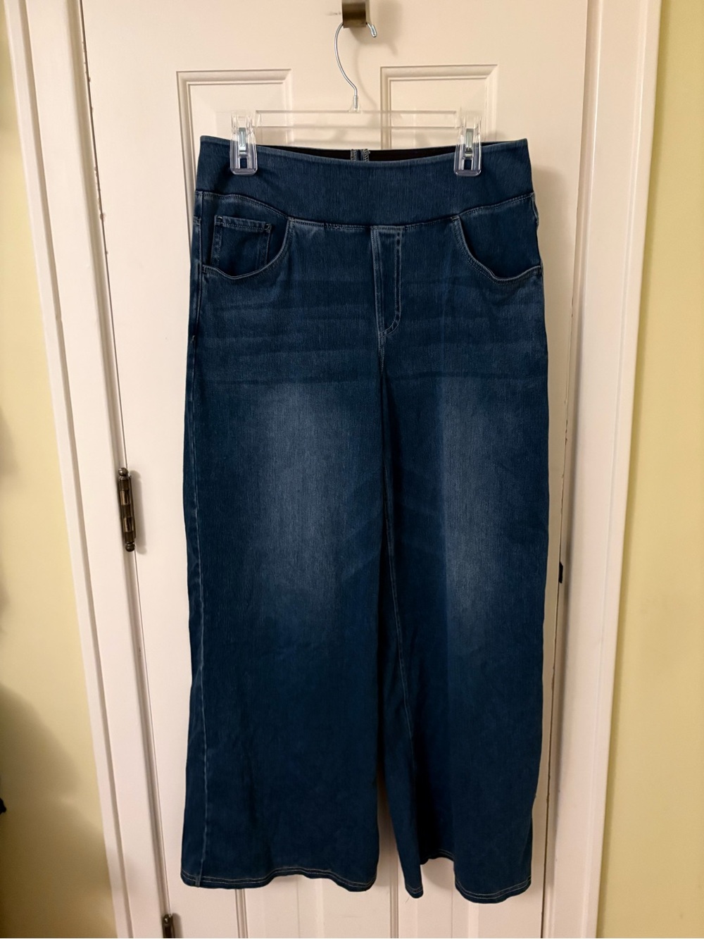 HALARA Indigo Wide Leg Pull-On Jeans